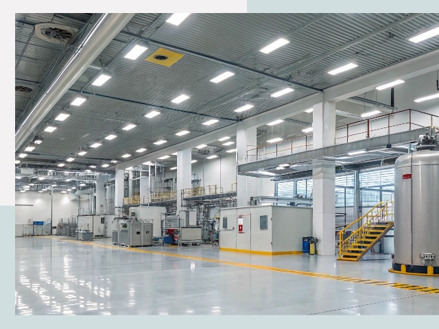 Освещение ангаров в Канске от 656 руб. - Эффективные решения