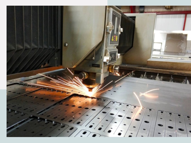Лазерная резка металла в Канске от 656 руб.